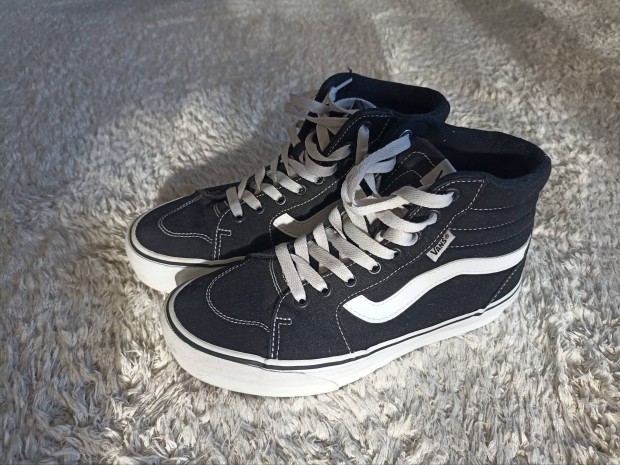 Eredeti Vans 38-as magasszr tornacip Hibtlan