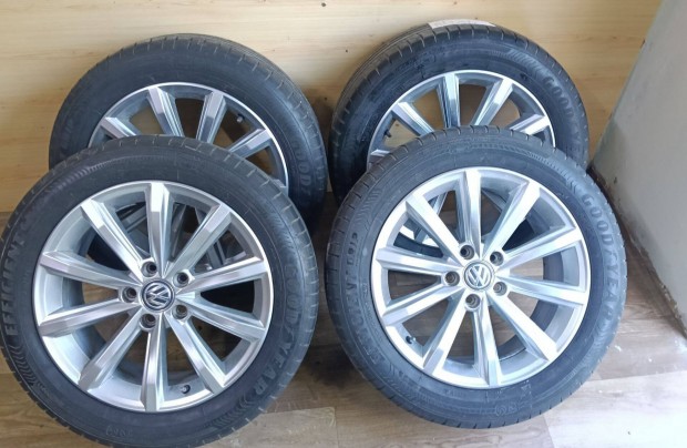 Eredeti Vw Passat B8 R17" alufelni garnitura eladó