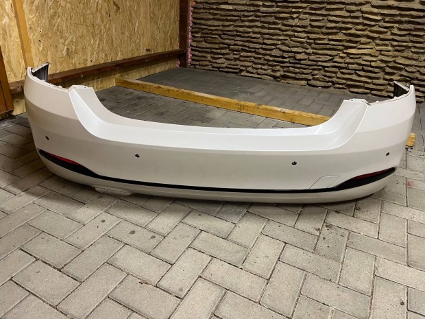 Eredeti, 4-es BMW (F32/33/36), sérülésmentes hátsó lökhárító