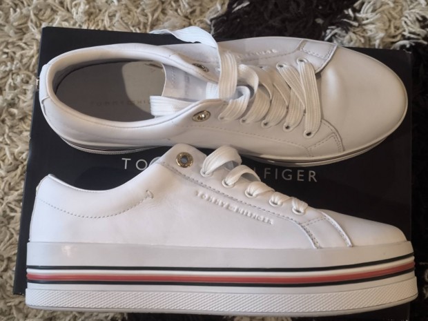 Eredeti, j, Ni, Tommy Hilfiger Sneaker, 40-es Hfehr