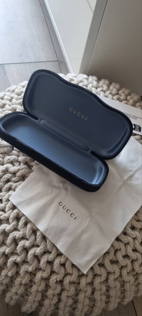 Eredeti, �j Gucci napszem�veg/szem�veg tok unisex