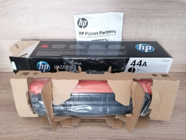 Eredeti gyri HP Laserjet CF244A Toner Fekete 44A