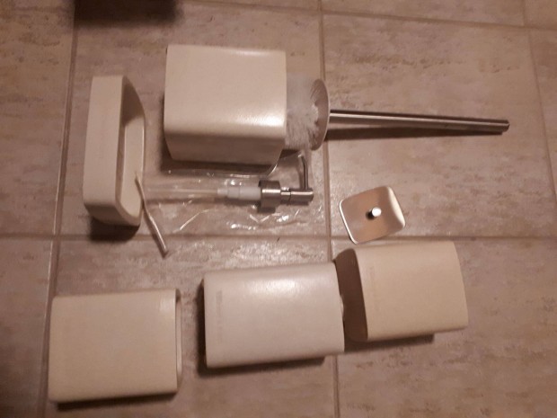 Eredeti vadonatúj villeroy & boch fürdőszoba kiegészítő szett