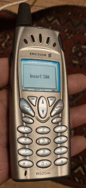 Ericsson R520  