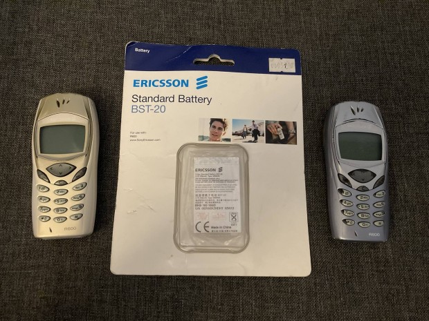 Ericsson R600 retro mobiltelefon csomag