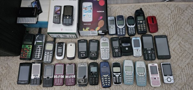 Ericsson,nokia,siemens,samsung,retro mobilok