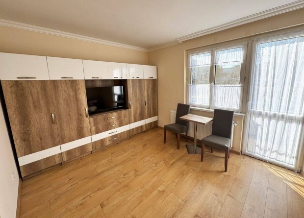 Erk�lyes lak�s kiad� Ny�regyh�z�n, az �sz�l� utc�n!