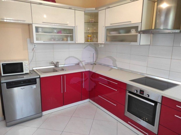 Erk�lyes lak�s kiad� a Kassai Campus k�zel�ben (Hadh�zi �t)