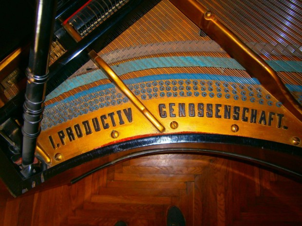 Ersen srlt zongora ingyen elvihet