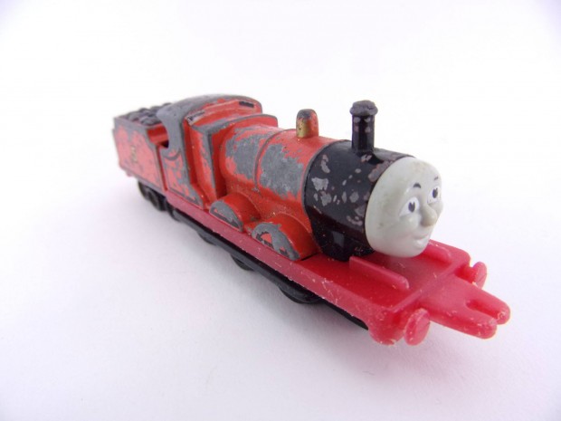 Ertl Thomas s bartai James mozdony