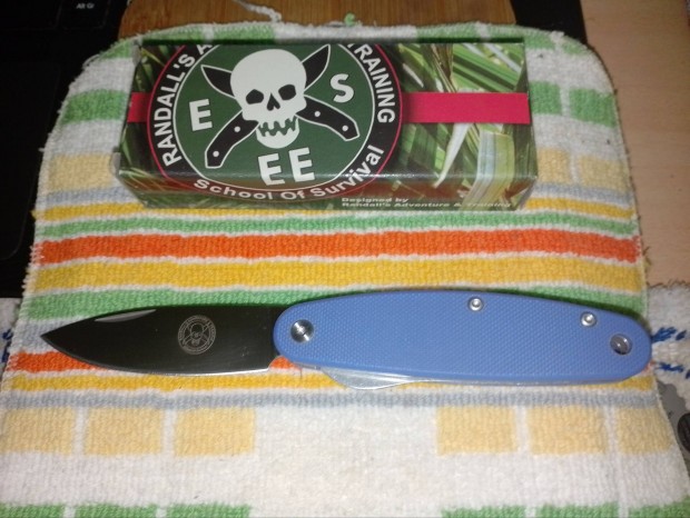 Esee Churp D2...