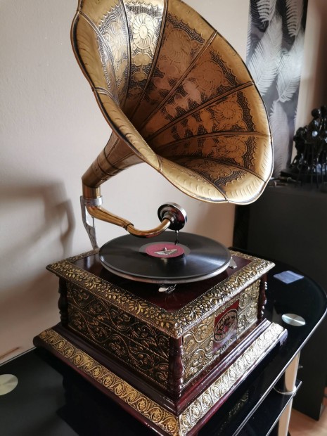 Eszttikus gramofon 
