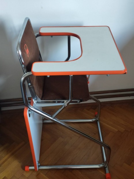 Etetőszék jatszószék 2in1