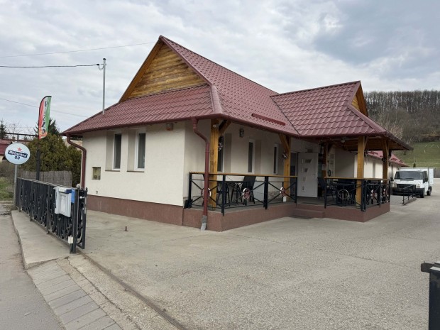 �tterem elad� Karancsalja