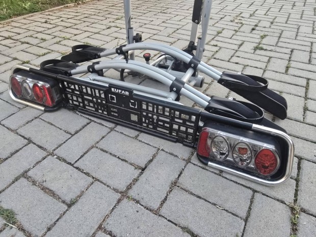 Eufab E-Bike kerékpárszállító vonóhorogra 60kg dönthető Zárható
