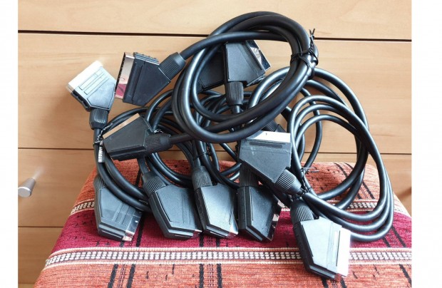 Euro scart kábelek 1.5m - 1.8m árnyékolt mind a 6db újszerű