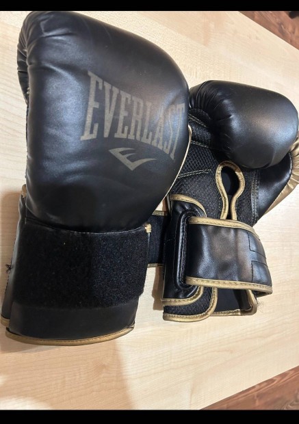 Everlast box keszty kivl llapotban