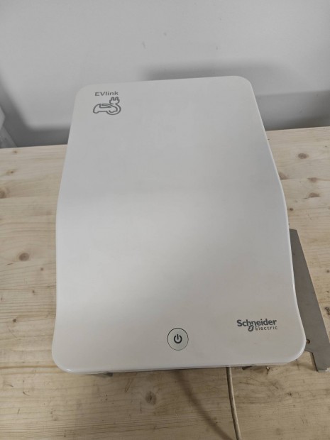 Evh2S3P02K Evlink Wallbox 16a Type2 3,7 kW