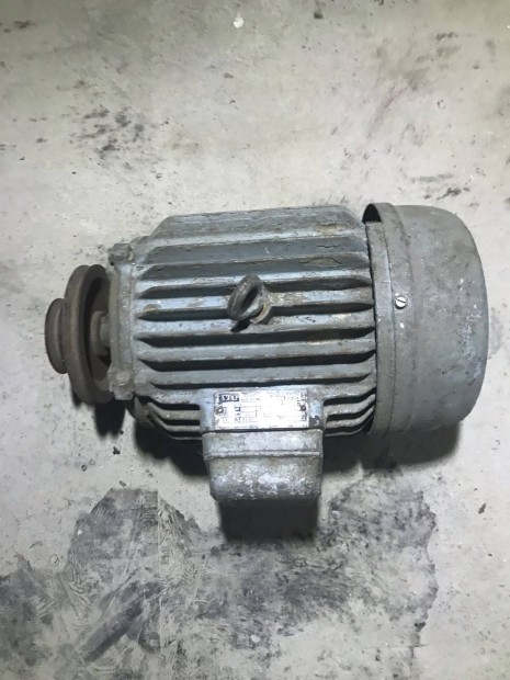 Evig villanymotor talpas 4 kw 660 / 380V 1440 ford.