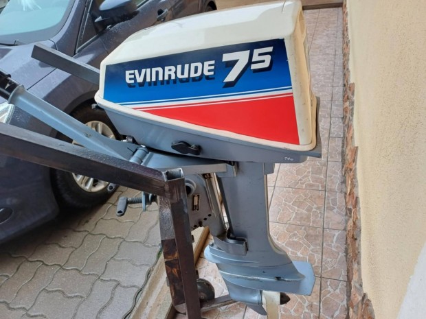 Evinrude 7,5le cs�nakmotor gy�ri �llapotban elad�