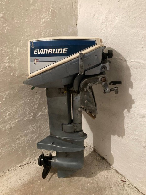 Evinrude 9,9 2T rövid csizmás, kézikaros csónakmotor