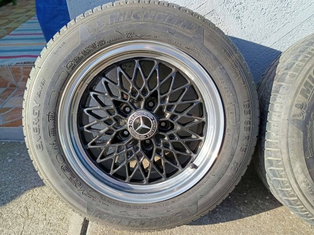 Exip Mesh fekete alufelni, 7x15, 66.6, 5x112, et36 (Perem pol�r)