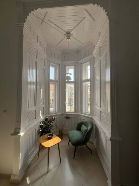 Exkluz�v belv�rosi lak�s Debrecen