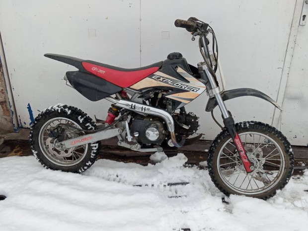 Explorer Egyb 110 pitbike