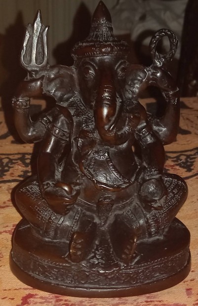 Ezoterika  Ganesha Buddha Szobor : Elefntfej Indiai Isten 