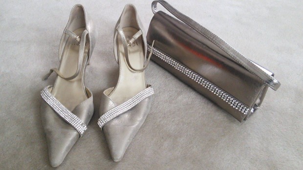 Ez�st arany b�r H�gl alkalmi n�i cip� ridik�l 38,5 38 38-as