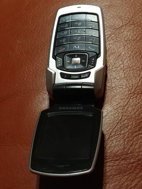 Ezst sznu Samsung Sgh P910 krtyafggetlen retro kult mobil