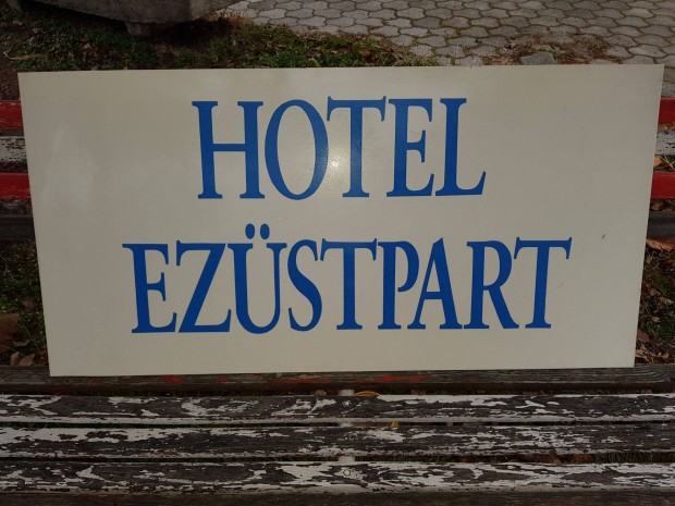 Ezstpart Hotel Sifok tbla