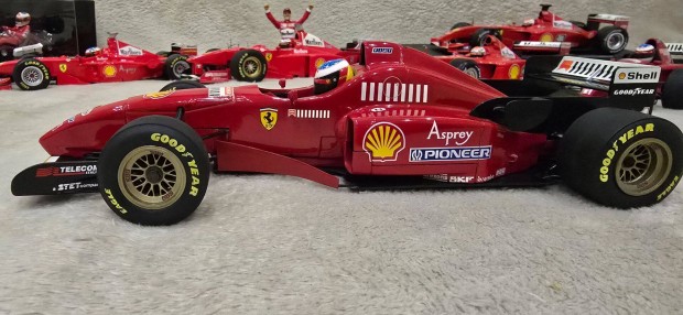 F1 Ferrari F310 1996 Michael Schumacher 1:18 Minichamps