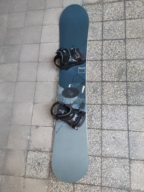F2 snowboard