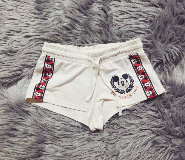 FB Sister Mickey short Xs-es