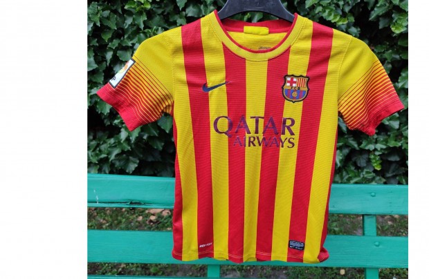 FC Barcelona eredeti Nike piros srga gyerek mez (137-147)