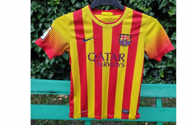 FC Barcelona eredeti Nike piros srga gyerek mez (137-147)