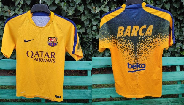 FC Barcelona eredeti Nike srga edzmez (S)