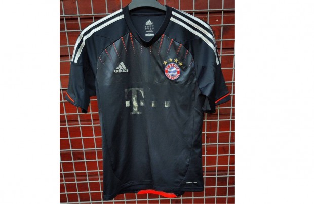 FC Bayern München eredeti adidas 2012-13 fekete mez (S)