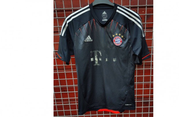 FC Bayern Mnchen eredeti adidas fekete 2012-13 mez (S)