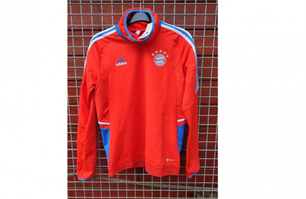 FC Bayern Mnchen eredeti adidas piros magasnyak fels
