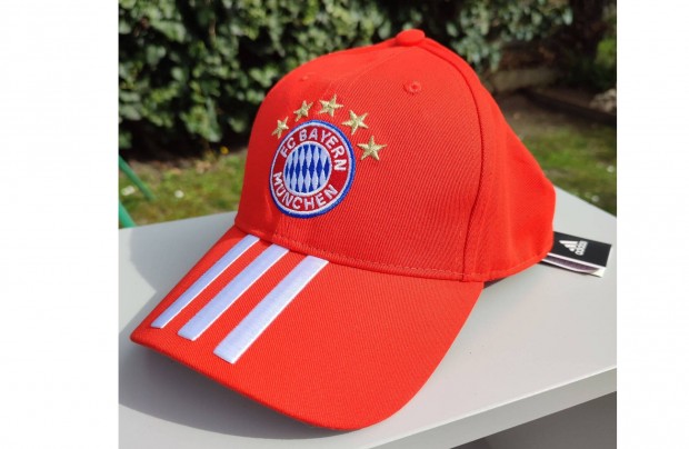 FC Bayern Mnchen piros eredeti adidas baseball sapka