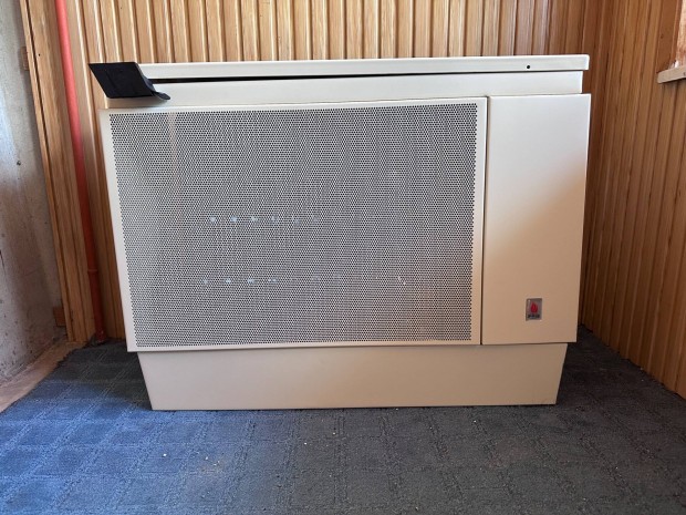 FG F8.50 parapetes konvektor