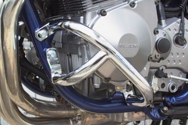 FEHLING motorvédő, Suzuki GSF 600 Bandit, GSX 750 98-as évjárat