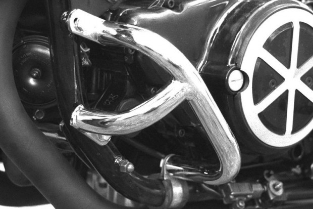 FEHLING motorvédő, Yamaha V-Max