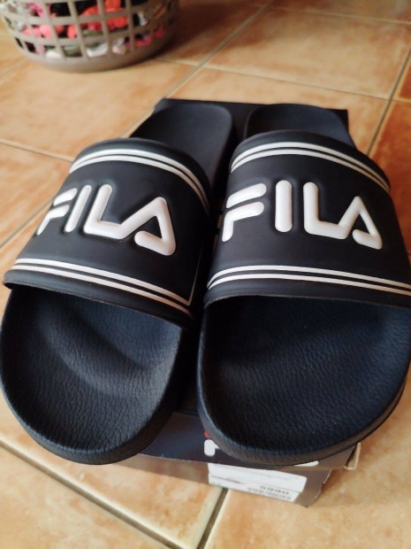 FILA papucs j garis 44-es