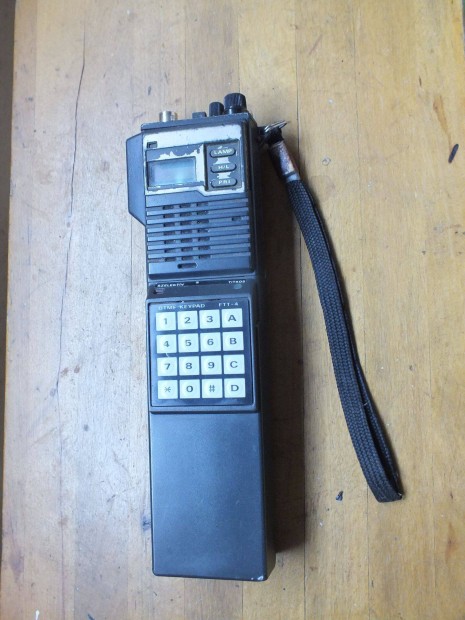 FTT-4 rádió adó-vevő
