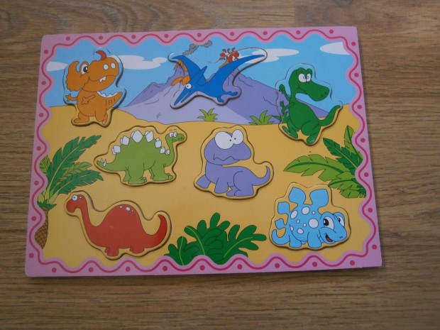 Fa Dínós puzzle