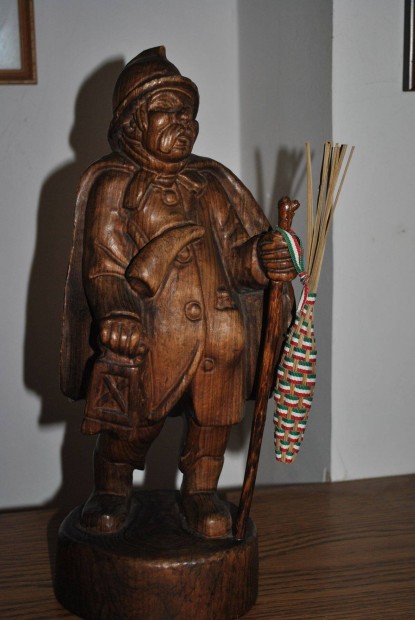Fa faragvány éjjeli "bakter"