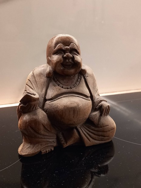 Fa kis buddha szobrocska